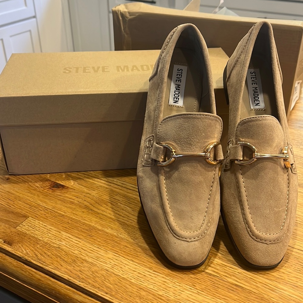New in Box suede Steve Madden loafers